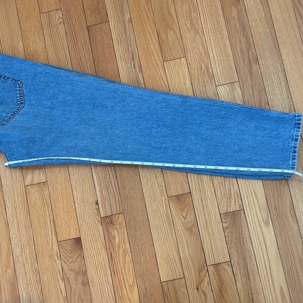 Aritzia Light Blue Straight Leg Jeans - Picture 6 of 7